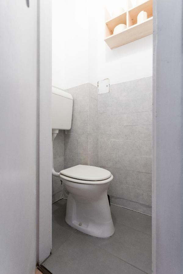 Cute Red Star Studio City Center Βιέννη Εξωτερικό φωτογραφία