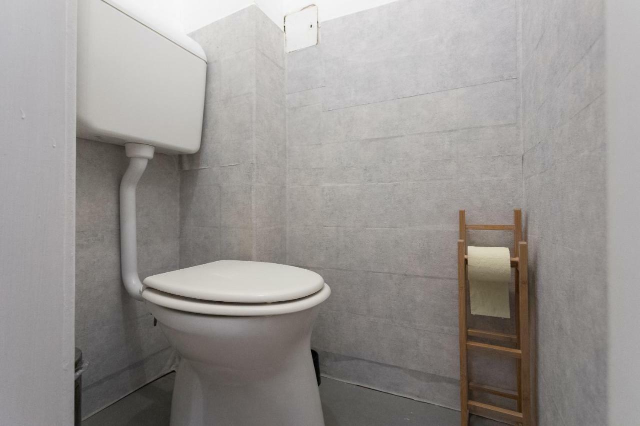 Cute Red Star Studio City Center Βιέννη Εξωτερικό φωτογραφία